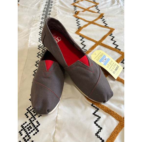 Men's TOMS Audi Edition Size M8 - Picture 1 of 7